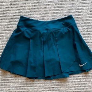 Nike dri fit tennis skirt teal blue size small